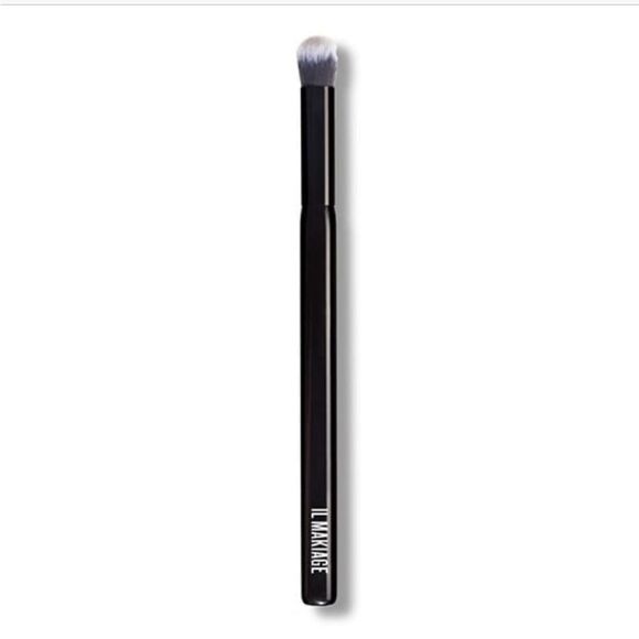 IL MAKIAGE concealer blending Makeup Brush NWT - Picture 1 of 5